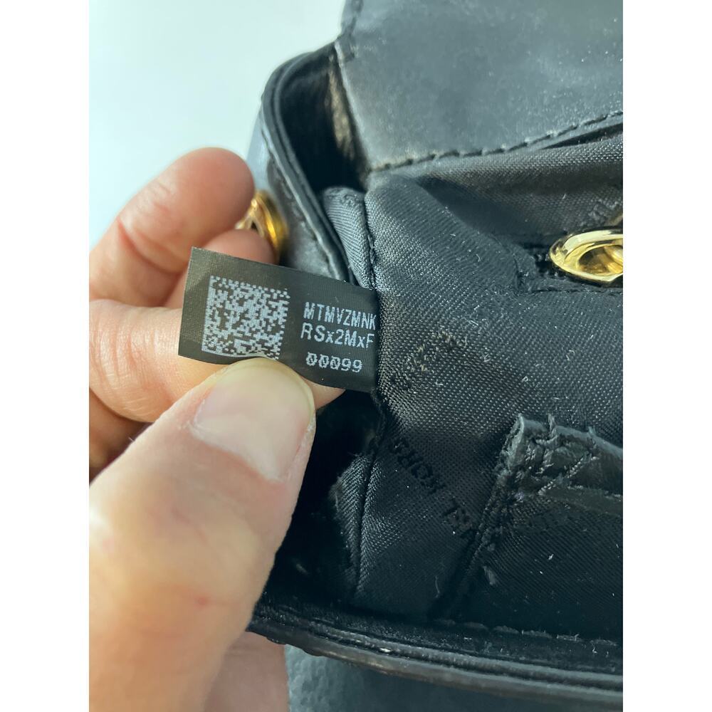 MICHAEL KORS, BLACK SMOOTH LEATHER LATCH CLOSURE BACKPACK` - Picture 16 of 16